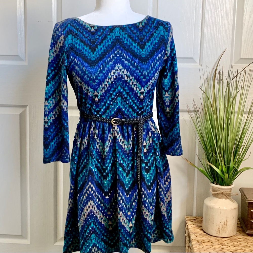 ‼️CLEARANCE‼️Now $7! Printed Blue Dress - Picture 1 of 4